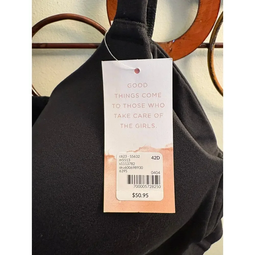 Bar 35: Cacique 42D black underwire and padded bra - Picture 4 of 4